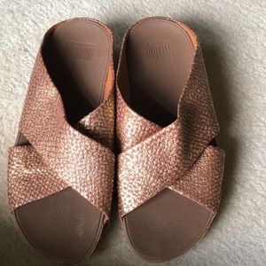 FitFlop Gold CrissCross Sandal